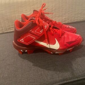 Nike trout cleats
